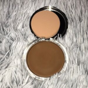 Clinique Stay-Matte Sheer Pressed Powder
